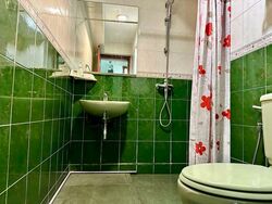 Melville Park (D18), Condominium #543621201